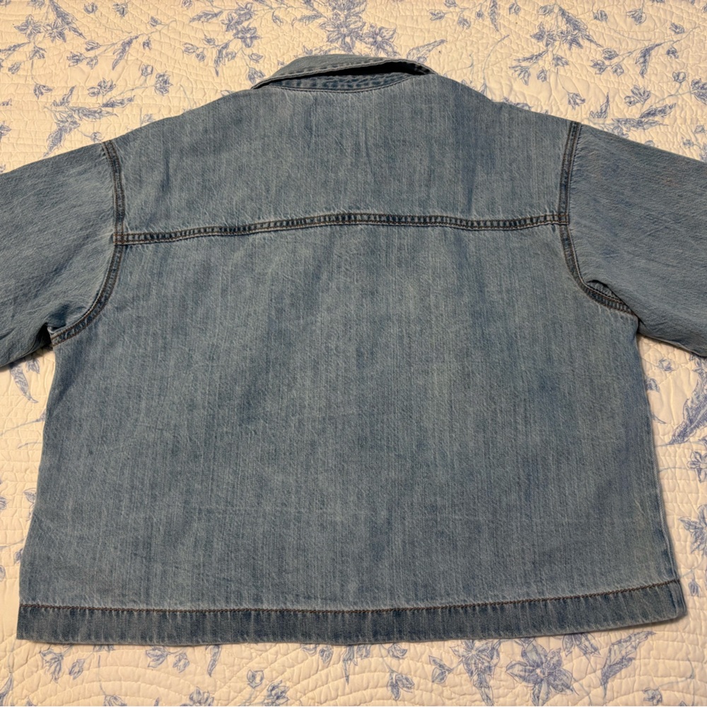 Abercrombie & Fitch Light Blue Denim Button-Down Shirt - Picture 5 of 6
